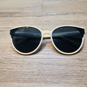 Stylish Cream Sunglasses